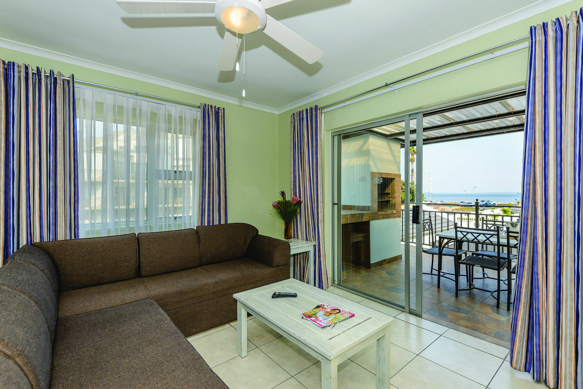 Table View Villas Bloubergstrand Kültér fotó